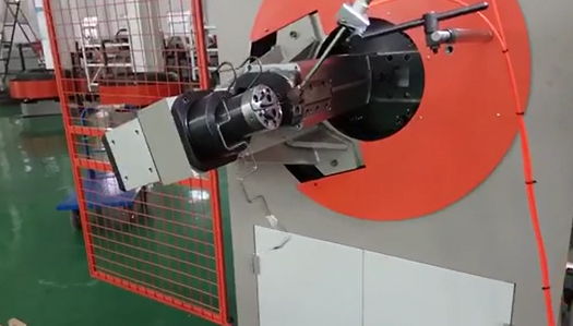 折彎機(jī)多少錢一臺 折彎機(jī)價(jià)格與哪些因素有關(guān)?