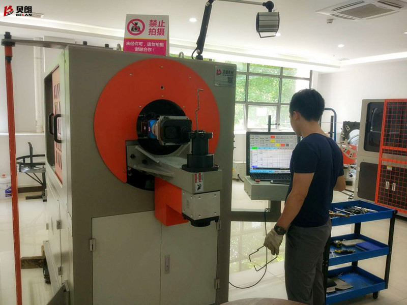 貝朗自動化設(shè)備公司-業(yè)務學習調(diào)試現(xiàn)場