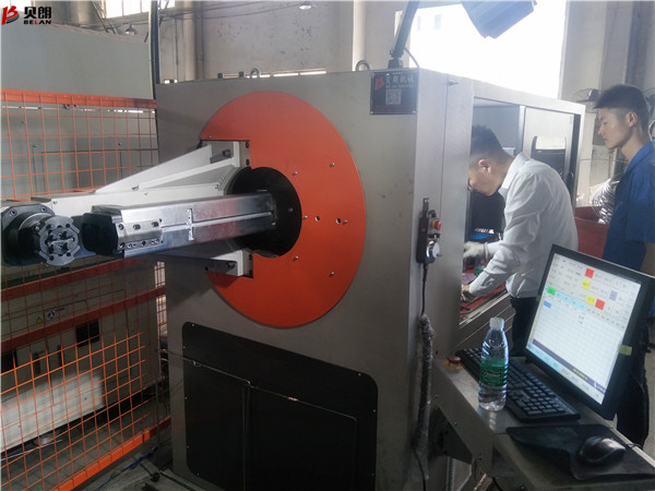 我是貝朗的一塊磚，哪里需要哪里搬